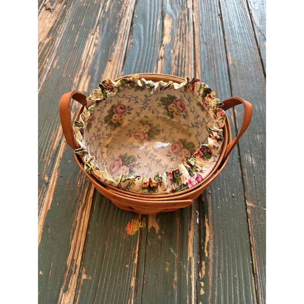 Longaberger 1995 Round Handwoven Basket Floral Liner Leather Handles 7 Inch